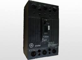Disjuntor NEMA Tripolar 125A GE